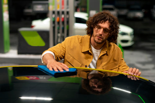 DIY vs. Professional Car Detailing Pros and Cons You Need to Know