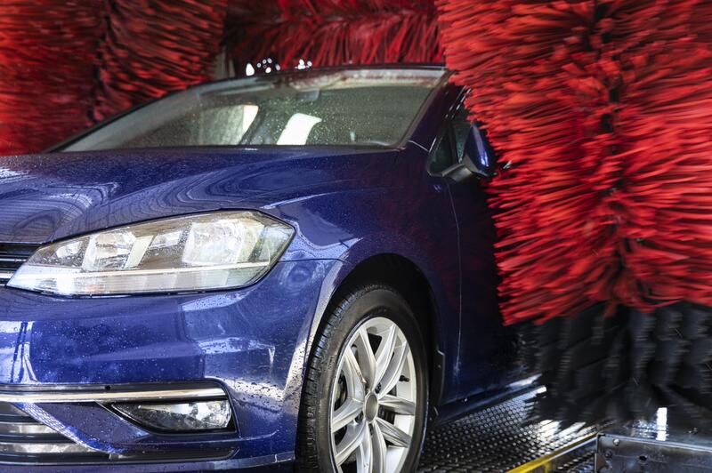 The Advantages of a Touchless Car Wash | Blog